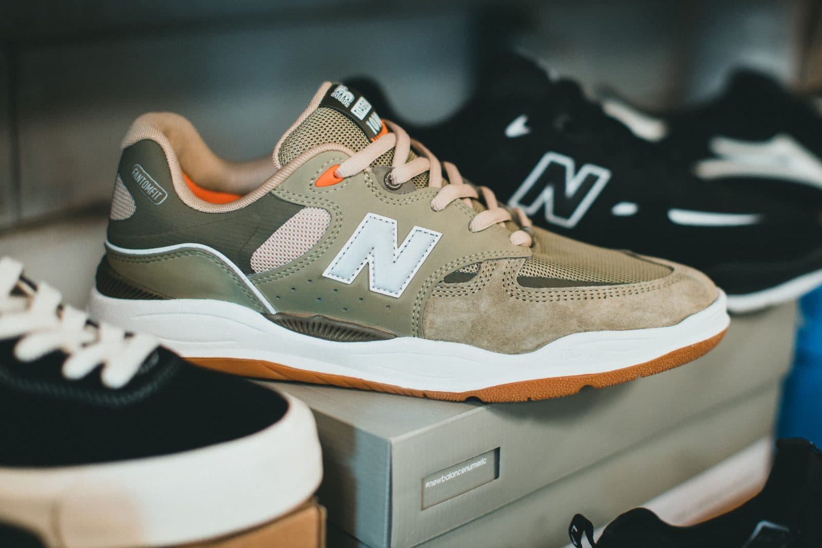 Caso de éxito ecommerce New Balance: rendimiento y rutas de consumo